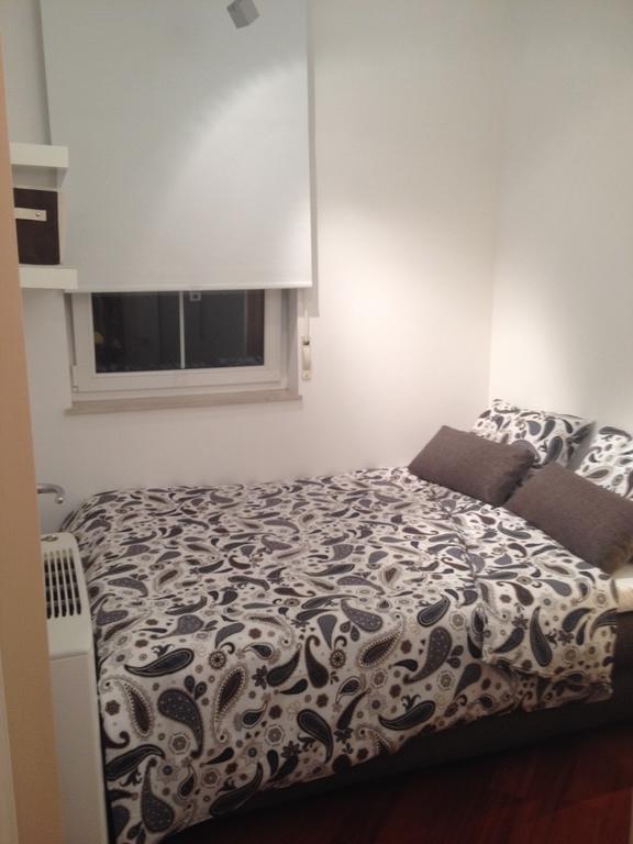 Apartment Sunny Split Room photo