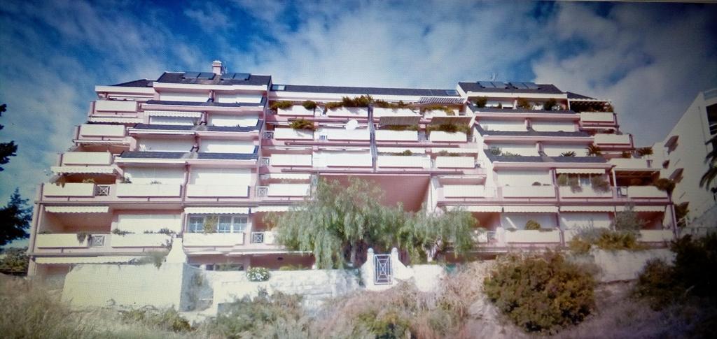 Apartment Sunny Split Exterior photo